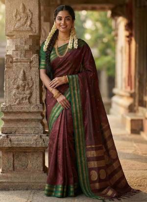 Garb These Fastive And Party Wear Saree in Fine Colored.These Saree And Blouse is Fabricated On Soft Silk.Its Beautified With Woven Jari Designer.