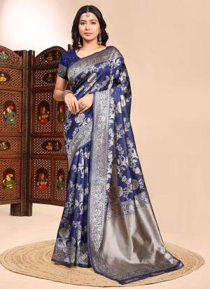 Attrective Looking These Fastival Saree in Fine Colored.These Saree And Blouse is Fabricated On Lichi Silk.Its Beautified With Weaving Jari Designer.