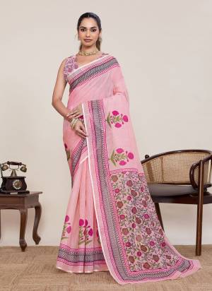 Looking This Party Wear Saree Paired With Blouse.This Saree And Blouse Are Linen Silk Fabric With Woven Jari Border Designer With Printed. Buy This Pretty Saree Now.