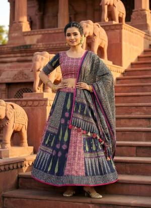 For A Fancy Designer Look,Grab These Lehenga Choli With Dupatta in Fine Colored.These Lehenga Are Cotton Rayon And Choli Are Cotton Rayon And Dupatta Are Fabricated On Cotton Rayon Pair.Its Beautified With Designer Digital Printed.