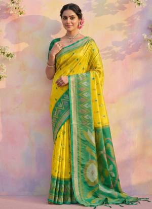 Attractive These Fastive And Party Wear Saree in Fine Colored.These Saree And Blouse is Fabricated On Soft Silk.Its Beautified With Weaving Designer.