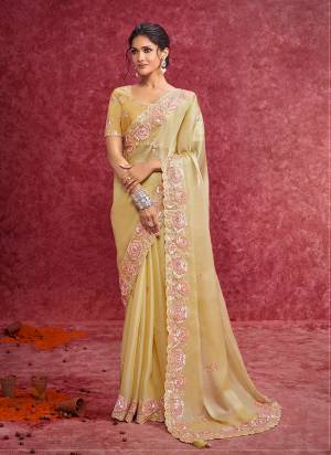 Looking These Fastival Wear Designer Saree in Fine Colored.These Saree Are Galaxy And Blouse is Fabricated On Silk.Its Beautified With Designer Heavy Embroidery Work.