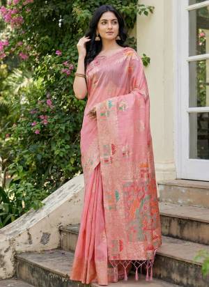 Garb These Fastive And Party Wear Saree in Fine Colored.These Saree And Blouse is Fabricated On Linen Cotton.Its Beautified With Weaving Designer.