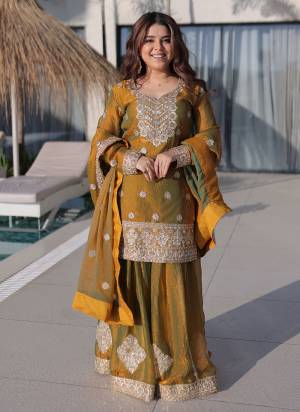 Attactive These Beautiful Looking Readymade Suit With Dupatta.These Top And Bottom Are Fendy Chiffon And Dupatta is Fabricated On Fendy Chiffon.Its Beautified With Designer Jari,SequanceEmbroidery Work.