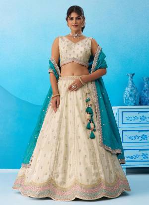 Attrective Looking This Party Wear Fine Color Fancy Heavy Designer Choli And Lahenga Fabriced On Tissue And Dupatta Tissue In Fabricated Beautified With Attrective Designer Sequance Embroidery,Hand Work. Buy Now.