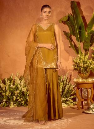 Attrective These Beautiful Looking Readymade Suits.These Top And Bottom Are Viscose Chanderi And Dupatta Are Organza Fabricated.Its Beautified  With Disigner Embroidery Work.