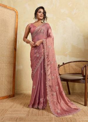 Attrective These Party Wear Saree in Fine Colored.These Saree Are Fendy Chiffon And Blouse is Art Silk Fabricated.Its Beautified With Designer Embroidery Cut Work.