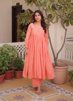 Garb These Beautiful Looking Readymade Top With Bottom.These Top And Bottom Are Cotton Fabricated.Its Beautified With Designer Embroidery Work.