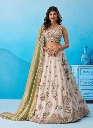 Attrective Looking This Party Wear Fine Color Fancy Heavy Designer Choli And Lahenga Fabriced On Tissue And Dupatta Viscose In Fabricated Beautified With Attrective Designer Sequance,Thread Embroidery Work. Buy Now.