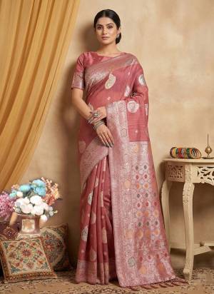 Garb These Fastive And Party Wear Saree in Fine Colored.These Saree And Blouse is Fabricated On Linen Cotton.Its Beautified With Woven Jacquard Designer.