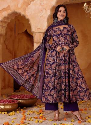 Garb These Suit in Fine Colored Pair With Bottom And Dupatta.These Top Are Rayon Blend And Bottom Are Fabricated On Rayon Pair With Chanderi Cotton Dupatta.Its Beautified With Designer Printed.