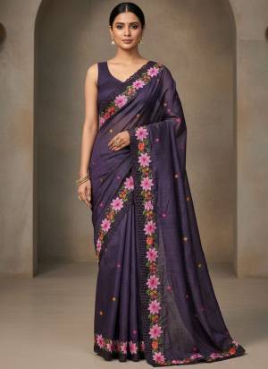 Garb These Party Wear Saree in Fine Colored.These Saree Are Manipuri Silk And Blouse is Manipuri Silk Fabricated.Its Beautified With Designer Thread,Sequance Embroidery,Cut Work.