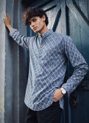 For A festive Wear,Grab These Readymade Short Kurta in Fine Colored.These Kurta is Fabricated On Linen With Designer Printed.Buy Now.