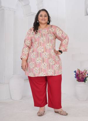 Attrective These Beautiful Looking Readymade Big Size Shot Kurti.These Kurti is Fabricated On Rayon Slub.Its Beautified With Designer Printed.
