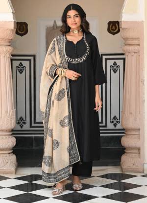 Looking These Suit in Fine Colored Pair With Top Bottom And Dupatta.These Top Are Viscose And Bottom Are Fabricated On Viscose Pair With Chanderi Dupatta.Its Beautified With Designer Embroidery Work.