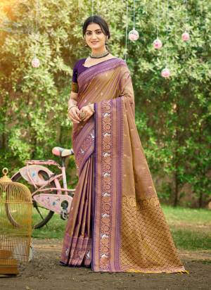 Looking These Fastive And Party Wear Saree in Fine Colored.These Saree And Blouse is Fabricated On Soft Silk.Its Beautified With Woven Jacquard Designer.