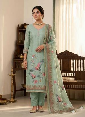 Attractive These Suit in Fine Colored Pair With Bottom And Dupatta.These Top Are Lilen Cotton And Dupatta Are Fabricated On Lilen Cotton Pair With Rayon Bottom.Its Beautified With Designer Printed, Hand Work.