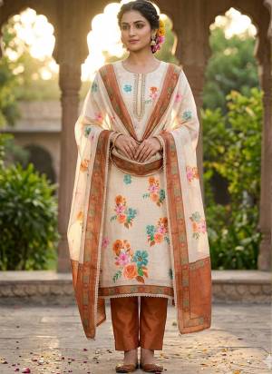 Attractive These Suit in Fine Colored Pair With Bottom And Dupatta.These Top Are Lilen Cotton And Dupatta Are Fabricated On Lilen Cotton Pair With Rayon Bottom.Its Beautified With Designer Printed, Hand Work.