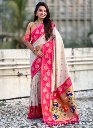 Looking These Party Wear Saree in Fine Colored.These Saree And Blouse is Fabricated On Soft Silk.Its Beautified With Weaving Lotus Meenakari Pallu,Border Designer.