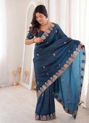 Attrective These Party Wear Saree in Fine Colored.These Saree Are Gold Crunchy Silk And Blouse is Gold Crunchy Silk Fabricated.Its Beautified With Designer Multy Thread Embroidery Patch,Cut Work.