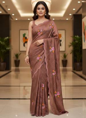 Garb These Party Wear Saree in Fine Colored.These Saree Are Manipuri Silk And Blouse is Manipuri Silk Fabricated.Its Beautified With Designer Multy Thread Embroidery,Cut Work.