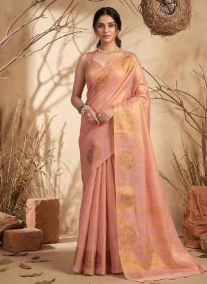 Attractive These Fastive And Party Wear Saree in Fine Colored.These Saree And Blouse is Fabricated On Tissue Silk.Its Beautified With Woven Jacquard Jari Designer.