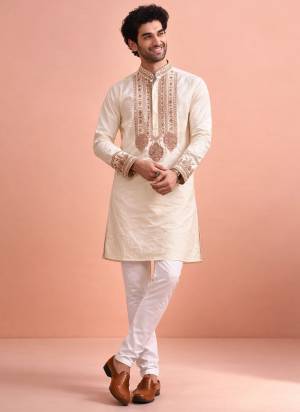 For A Festive And Party Wear,Attractive These Readymade Kurta With Payjama in Fine Colored.These Kurta is Fabricated On Rolex Silk And Art Silk Bottom With Designer Printed.Buy Now.
