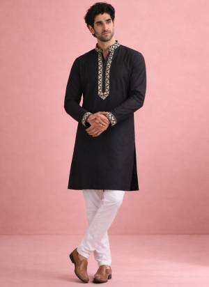 For A Festive And Party Wear,Attractive These Readymade Kurta With Payjama in Fine Colored.These Kurta is Fabricated On Rolex Silk And Art Silk Bottom With Designer Printed.Buy Now.
