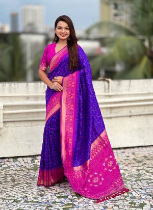 Looking These Party Wear Saree in Fine Colored.These Saree And Blouse is Fabricated On Patola Silk.Its Beautified With Weaving Meenakari Ikkat Designer.
