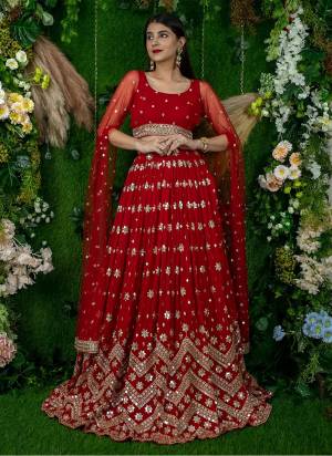 For A Designer Look,Grab These Lehenga Choli in Fine Colored.These Lehenga Are Georgette And Blouse Are Fabricated On Soft Net Pair With Dupatta Are Soft Net.Its Beautified With Designer Jari,Sequance Embroidery Work.