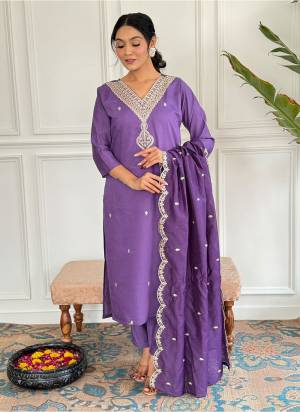 Garb These Readymade Suit in Fine Colored Pair With Bottom And Dupatta.These Top And Bottom Are Fabricated On Viscose Chanderi Pair With Chanderi Dupatta.Its Beautified With Designer Embroidery Work.