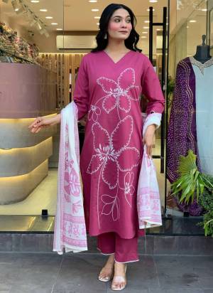 Garb These Readymade Suit in Fine Colored Pair With Bottom And Dupatta.These Top And Bottom Are Fabricated On Viscose Chanderi Pair With Chanderi Dupatta.Its Beautified With Designer Embroidery Work.