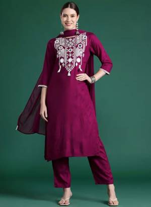 Garb These Readymade Suit in Fine Colored Pair With Bottom And Dupatta.These Top And Bottom Are Fabricated On Viscose Chanderi Pair With Organza Dupatta.Its Beautified With Designer Embroidery Work.