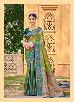 Looking These Fastive And Party Wear Saree in Fine Colored.These Saree And Blouse is Fabricated On Soft Silk.Its Beautified With Woven Jacquard Designer.