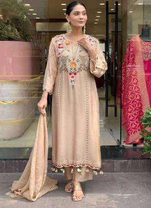 Garb These Suit in Fine Colored Pair With Bottom And Dupatta.These Top Are P V Chanderi And Bottom Are Fabricated On P V Chanderi Pair With P V Chanderi Dupatta.Its Beautified With Designer Embroidery Work.