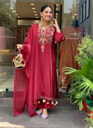 Garb These Suit in Fine Colored Pair With Bottom And Dupatta.These Top Are P V Chanderi And Bottom Are Fabricated On P V Chanderi Pair With P V Chanderi Dupatta.Its Beautified With Designer Embroidery Work.