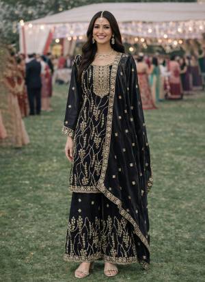 Attractive These Beautiful Looking Readymade Plazzo Suits.These Top And Dupatta Are Fendy Silk And Bottom Are Fendy Silk Fabricated.Its Beautified With Disigner Heavy Embroidery,Cut Beads Work.