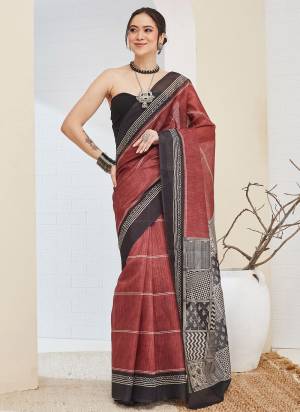 Garb These Party Wear Ready To Wear Saree in Fine Colored.These Saree Are Silk Blend And Blouse is Silk Blend Fabricated.Its Beautified With Designer Digital Printed.