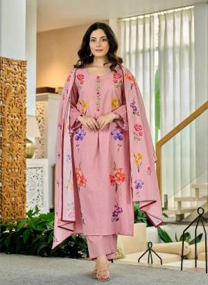 Garb These Suit in Fine Colored Pair With Bottom And Dupatta.These Top Are Chanderi Butti And Bottom Are Fabricated On Chanderi Pair With Muslin Dupatta.Its Beautified With Designer Printed.