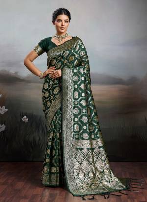 Buy These Pretty Colored Silk Fabricated Saree.