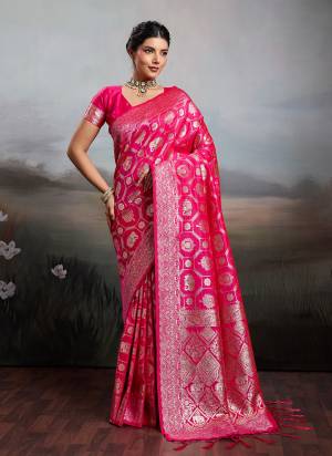 Buy These Pretty Colored Silk Fabricated Saree.