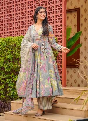 Looking These Beautiful Looking Readymade Plazzo Suits.These Top Are Muslin And Bottom is Fabricated On Muslin And Muslin Dupatta.Its Beautified With Designer Digital Printed.