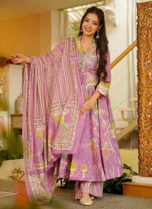 Looking These Beautiful Looking Readymade Plazzo Suits.These Top Are Muslin And Bottom is Fabricated On Muslin And Muslin Dupatta.Its Beautified With Designer Digital Printed.