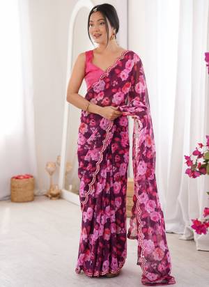 Garb These Party Wear Saree in Fine Colored.These Saree Are Georgette And Blouse is Mono Banglori Fabricated.Its Beautified With Designer Floral Printed With Mirror Cut Work Border.