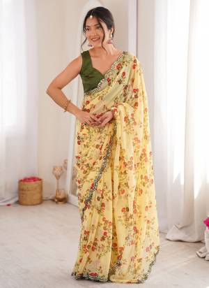Garb These Party Wear Saree in Fine Colored.These Saree Are Georgette And Blouse is Mono Banglori Fabricated.Its Beautified With Designer Floral Printed With Mirror Cut Work Border.