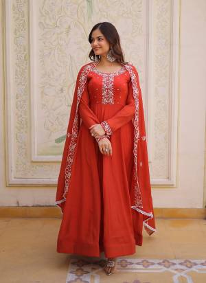 Attactive These Beautiful Looking Readymade Long Gown With Dupatta.These Gown And Dupatta Are Mal Chanderi Fabricated.Its Beautified With Designer Beads Embroidery Work.