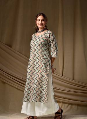 Attrective Looking These Beautiful Looking Readymade Long Kurti.These Kurti Are Cambric Cotton Fabricated.Its Beautified With Designer Digital Printed.