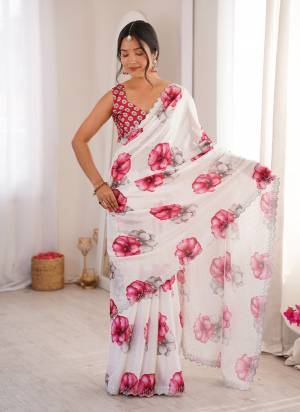 Garb These Party Wear Saree in Fine Colored.These Saree Are Chinon And Blouse is Chinon Fabricated.Its Beautified With Designer Digital Printed With Swarovski Cut Work Border.