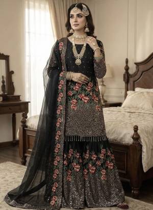 Attrective These Beautiful Looking Readymade Sharara Suits.These Top And Bottom is Fabricated On Fendy Silk And Fendy Silk Dupatta.Its Beautified With Designer Multy Thread,Sequance Embroidery Work .