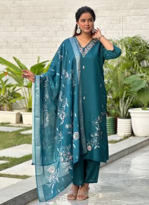Attractive These Beautiful Readymade Suits With Dupatta.These Suit is Fabricated On Top Are Silk Blend And Bottom Are Santoon And Silk Dupatta .Its Beautified With Designer Embroidery Work.